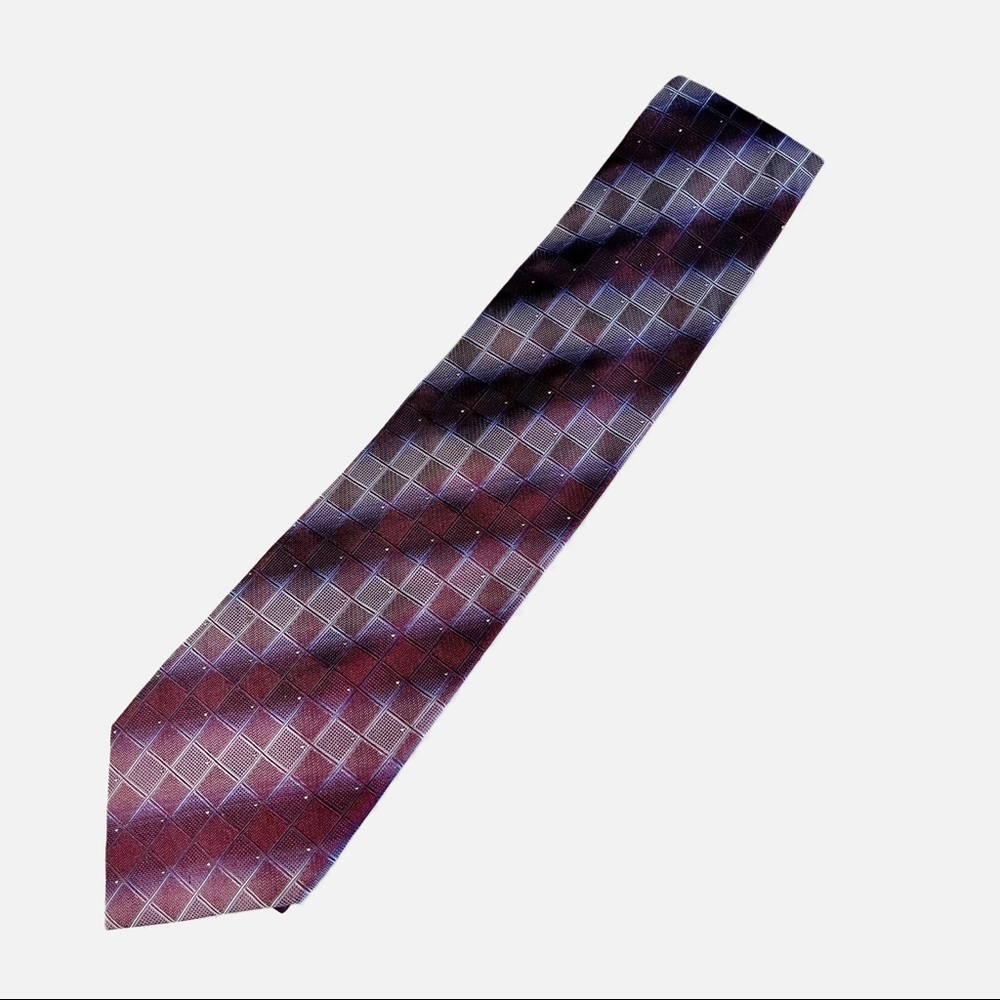 Calvin Klein 100% Silk Tie